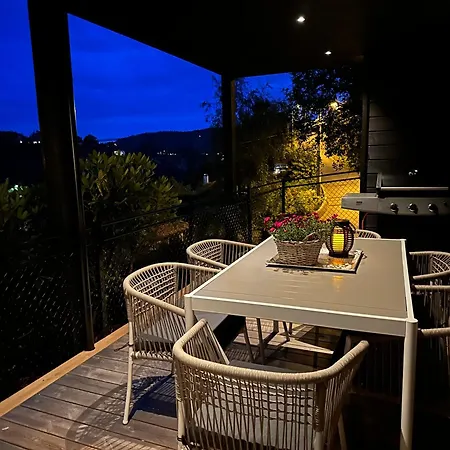 With Sea View! 아파트 *
