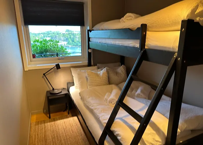 With Sea View! Lejlighed *